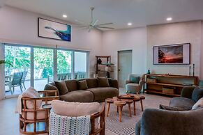 Esterillos Lote 6 Bedroom Home