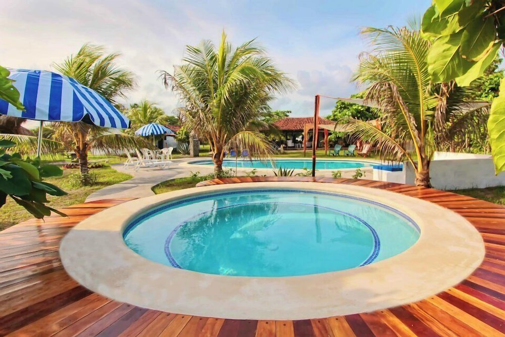 Somar Surf lodge