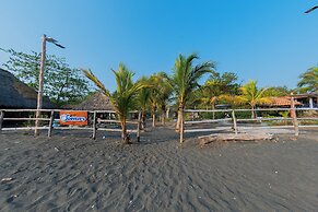 Somar Surf lodge