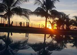 Somar Surf lodge