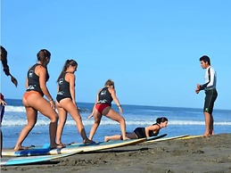 Somar Surf lodge
