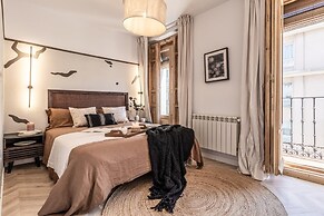 Ainsa - 4 Bedrooms in Malasa a