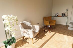 PETRUS Rooms