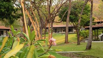 Reunion Wellness Resort & Retreats