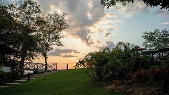 Reunion Wellness Resort & Retreats