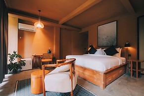 Loji Nyanyi Suite & Brew