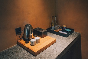 Loji Nyanyi Suite & Brew