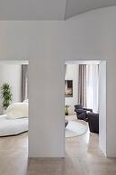 Luxurious Apartment in Rome
