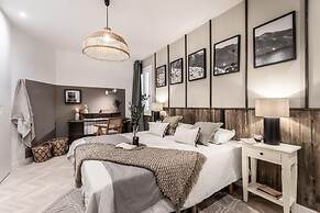Utrera - 4 Bedrooms in Trafalgar