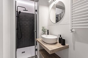 Baquo - 4 Bedrooms in Malasa a