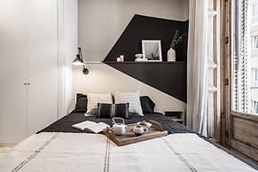 Broto - 4 Bedrooms in Malasa a