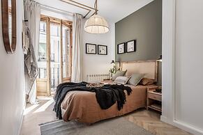 Anayet - 4 Bedrooms Apartment in Malasa a