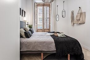 Anayet - 4 Bedrooms Apartment in Malasa a