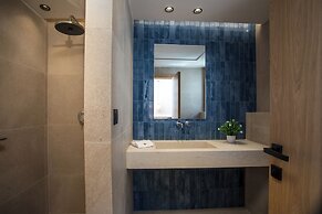 Este Elegant Suites & Villas