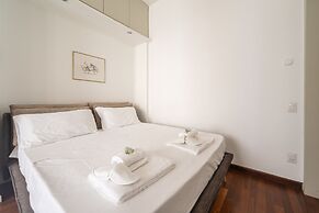 Modern Split Level Apartment