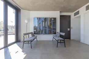 San Babila Central Tower by Rentopolis - High-end 1bdr with panoramic 