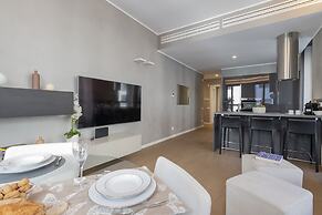 San Babila Central Tower by Rentopolis - High-end 1bdr with panoramic 