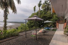 Mar & Sombra Villas