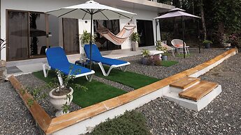 Mar & Sombra Villas