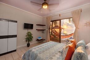 Mar & Sombra Villas