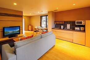 Koharu Apartments