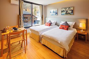 Koharu Apartments
