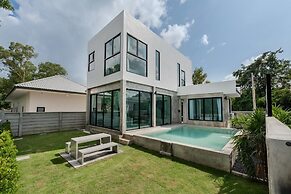 Gina Poolvilla90 Pattaya-Bangsaray beach