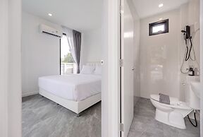 Gina Poolvilla90 Pattaya-Bangsaray beach