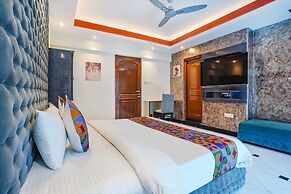 Fabhotel Twigo Inn