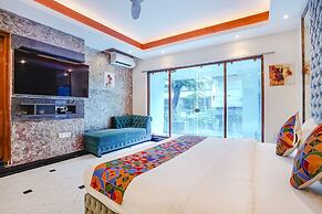 Fabhotel Twigo Inn