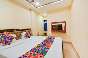 Fabhotel Yogeshwara Grand