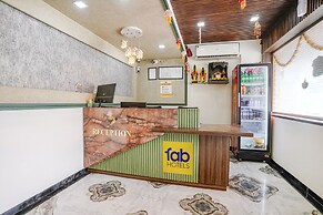 Fabhotel Golden Bird