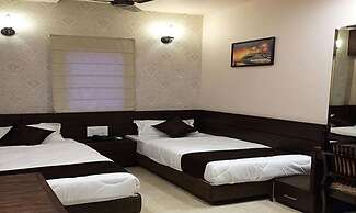 Fabhotel Purvika
