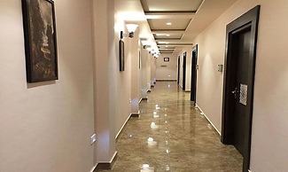 Fabhotel Purvika