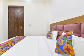 Fabhotel Hari Residency