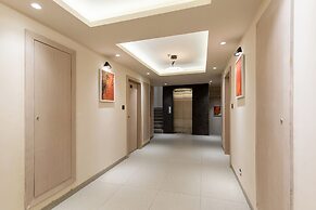 Fabhotel Red Vibe