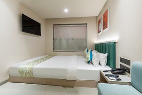 Fabhotel Red Vibe