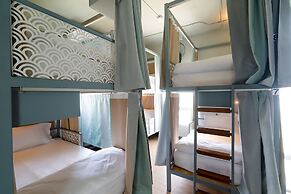 Friends Hostel - Phuket Airport