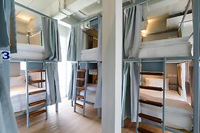 Friends Hostel - Phuket Airport