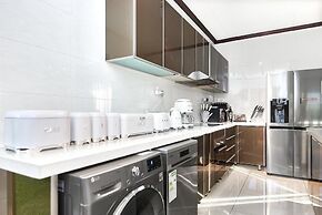 Craigavon House by Tanaka Kingdom