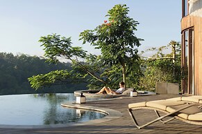 Akohara Buahan Village Retreat
