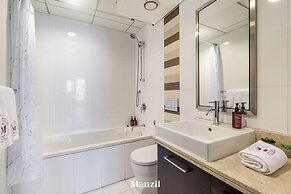 2BR w Burj Khalifa View near Dubai Mall