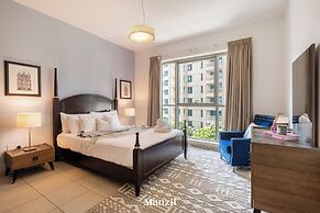 2BR w Burj Khalifa View near Dubai Mall