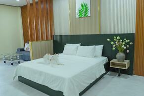 Peaceful Hotel