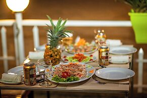 Kenny Hotel Ha Long