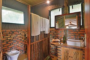 Bugoma Jungle Lodge
