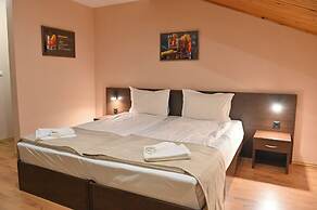 Chalet & Hotel IDA