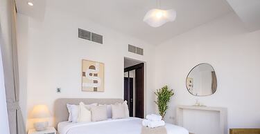 LUX  The Silverene Marina View Suite 4