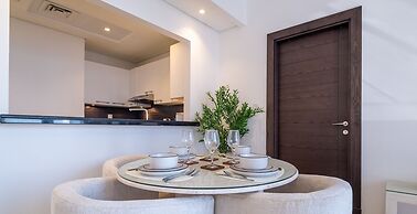 LUX  The Silverene Marina View Suite 4