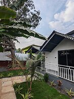 White Tree Resort